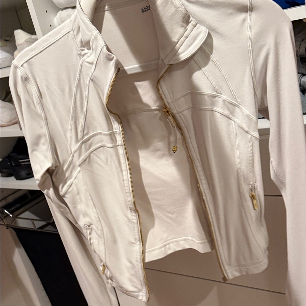 Lululemon Athletica Women's White Bomber Jacket